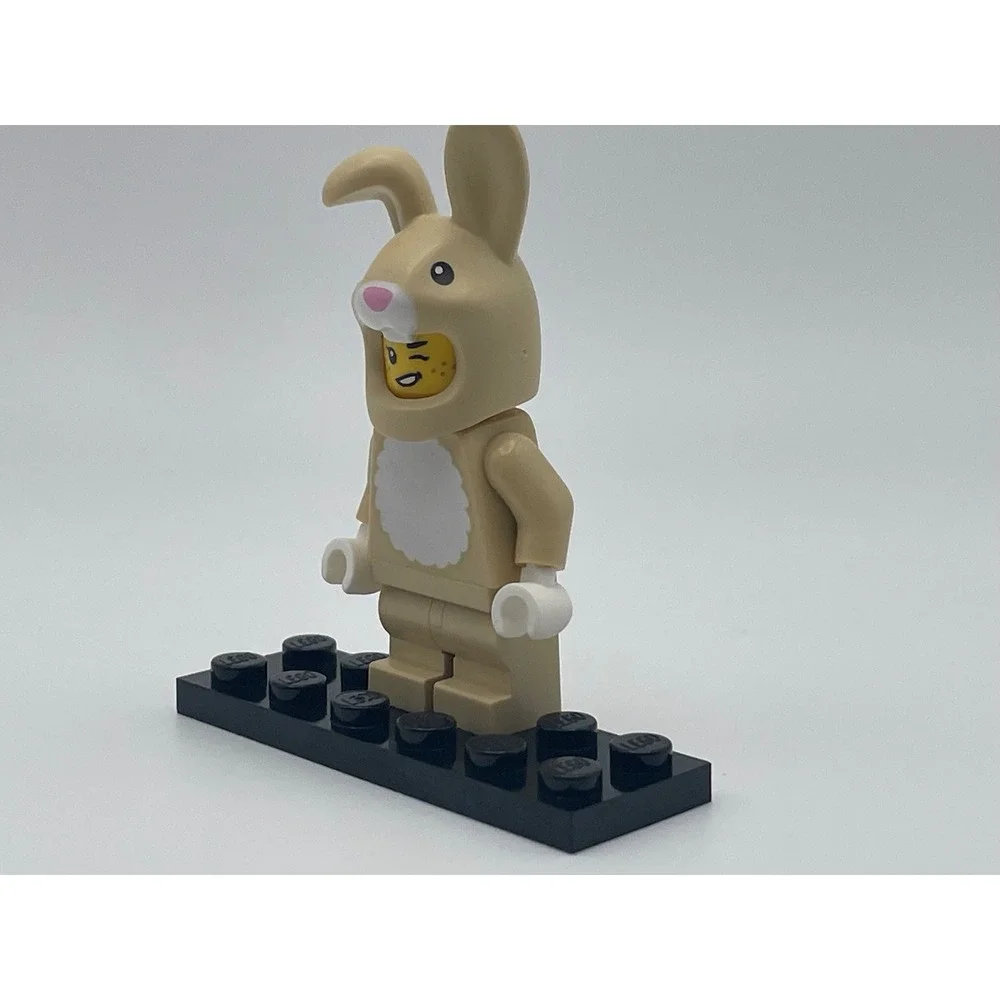 LEGO Series 7 Bunny Suit Guy Minifigure 8831 Tan Rabbit Costume CMF